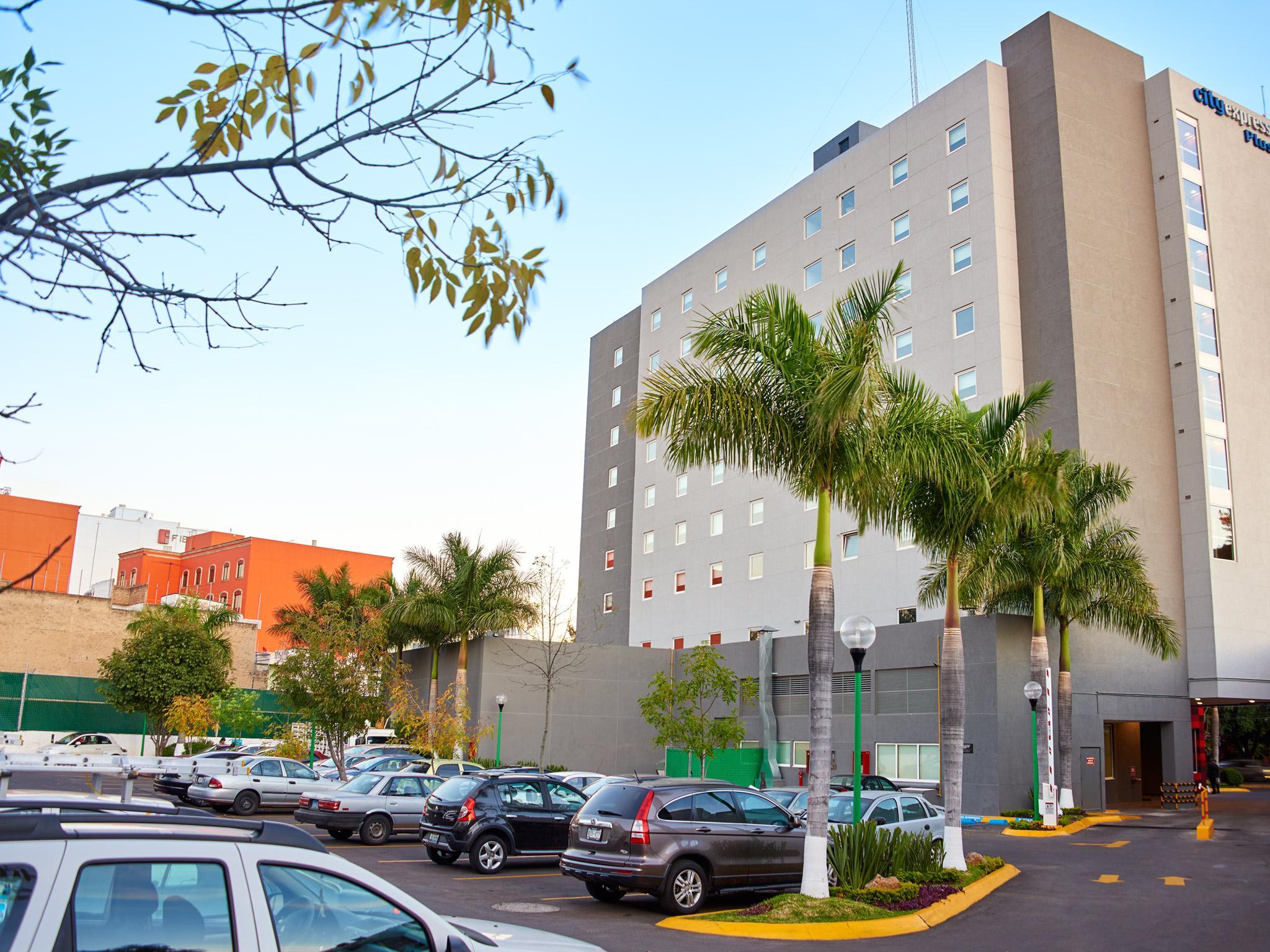 City Express Plus By Marriott Guadalajara Expo Zapopan Exterior foto