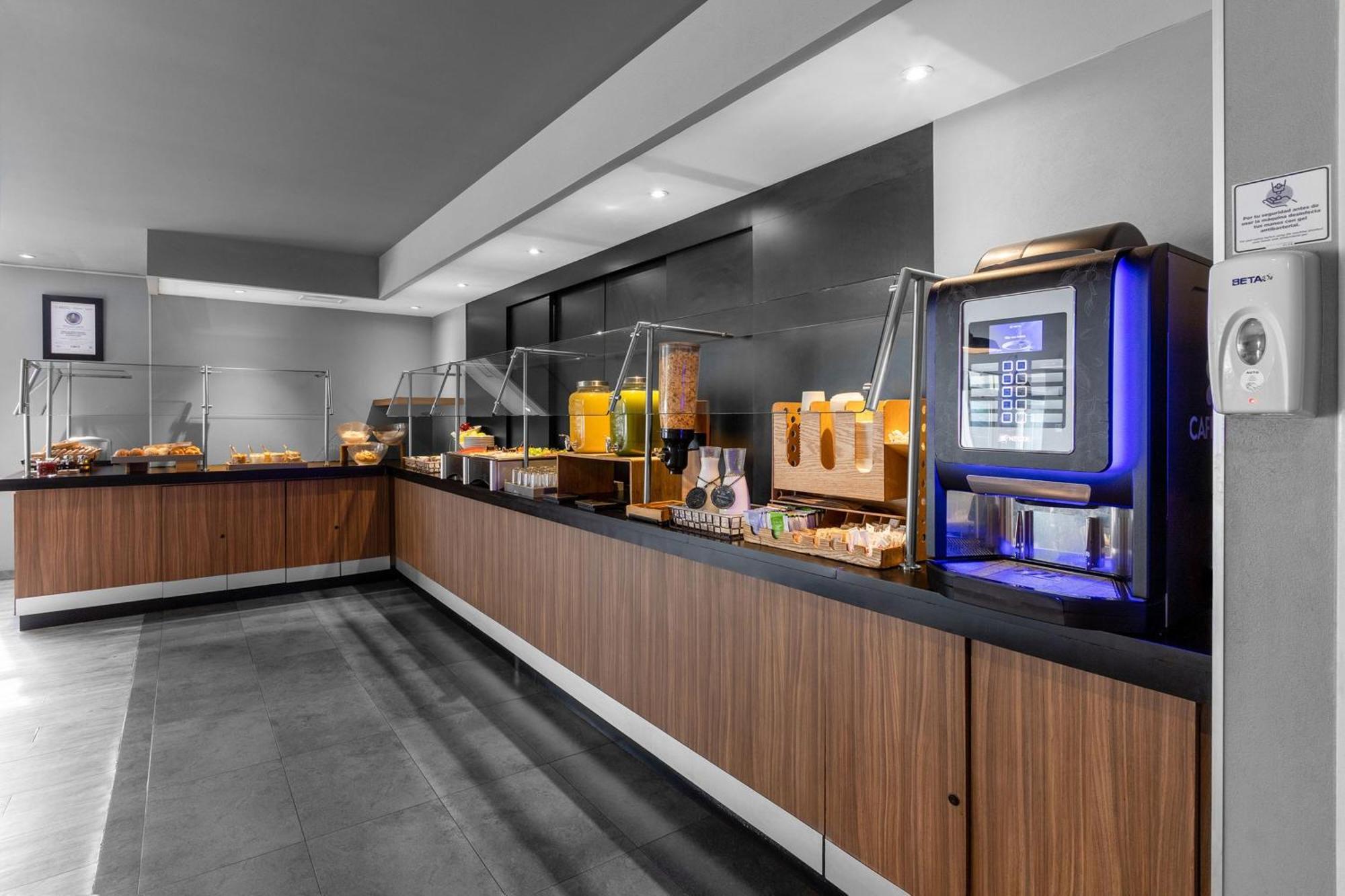 City Express Plus By Marriott Guadalajara Expo Zapopan Exterior foto
