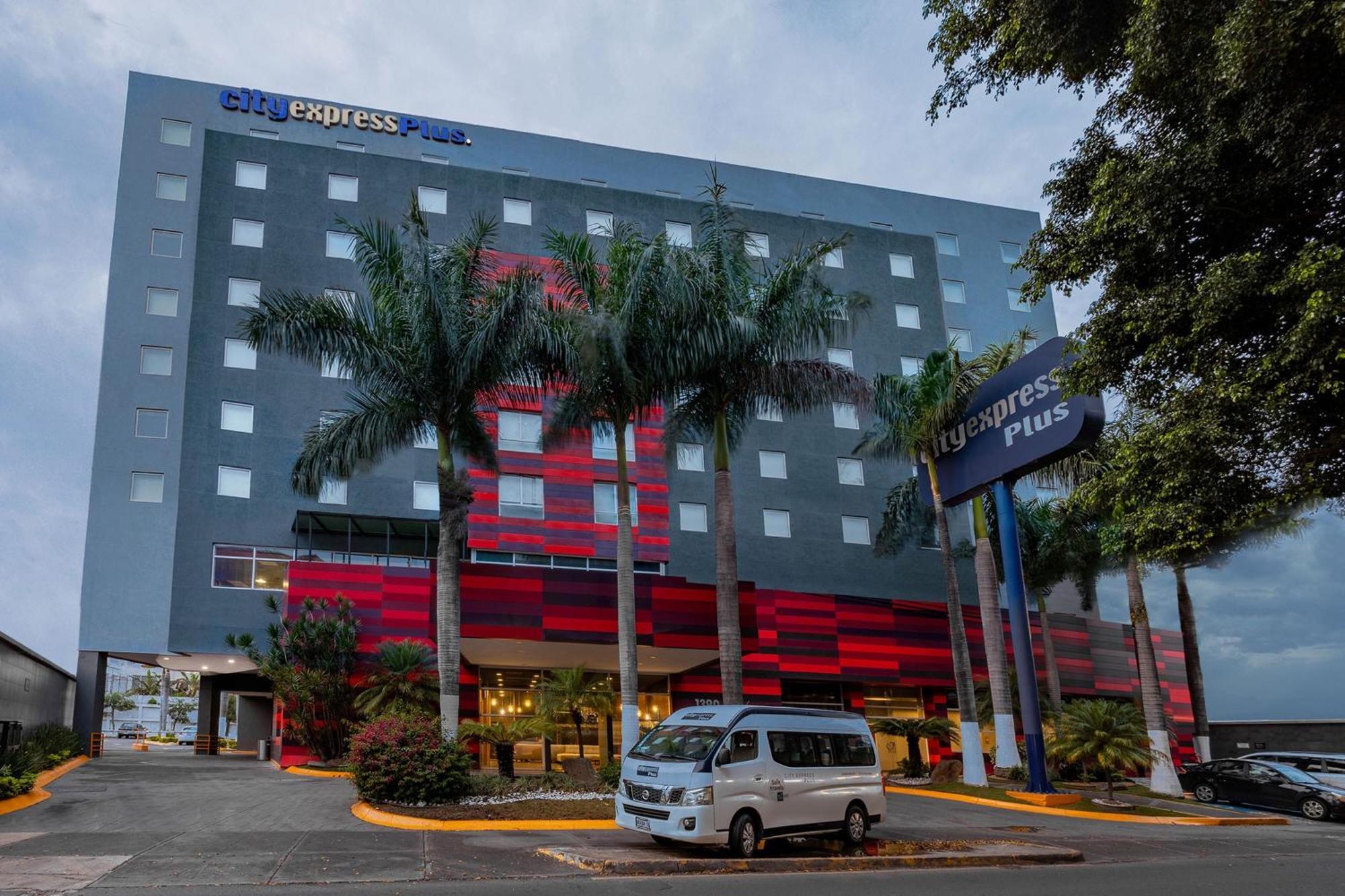 City Express Plus By Marriott Guadalajara Expo Zapopan Exterior foto