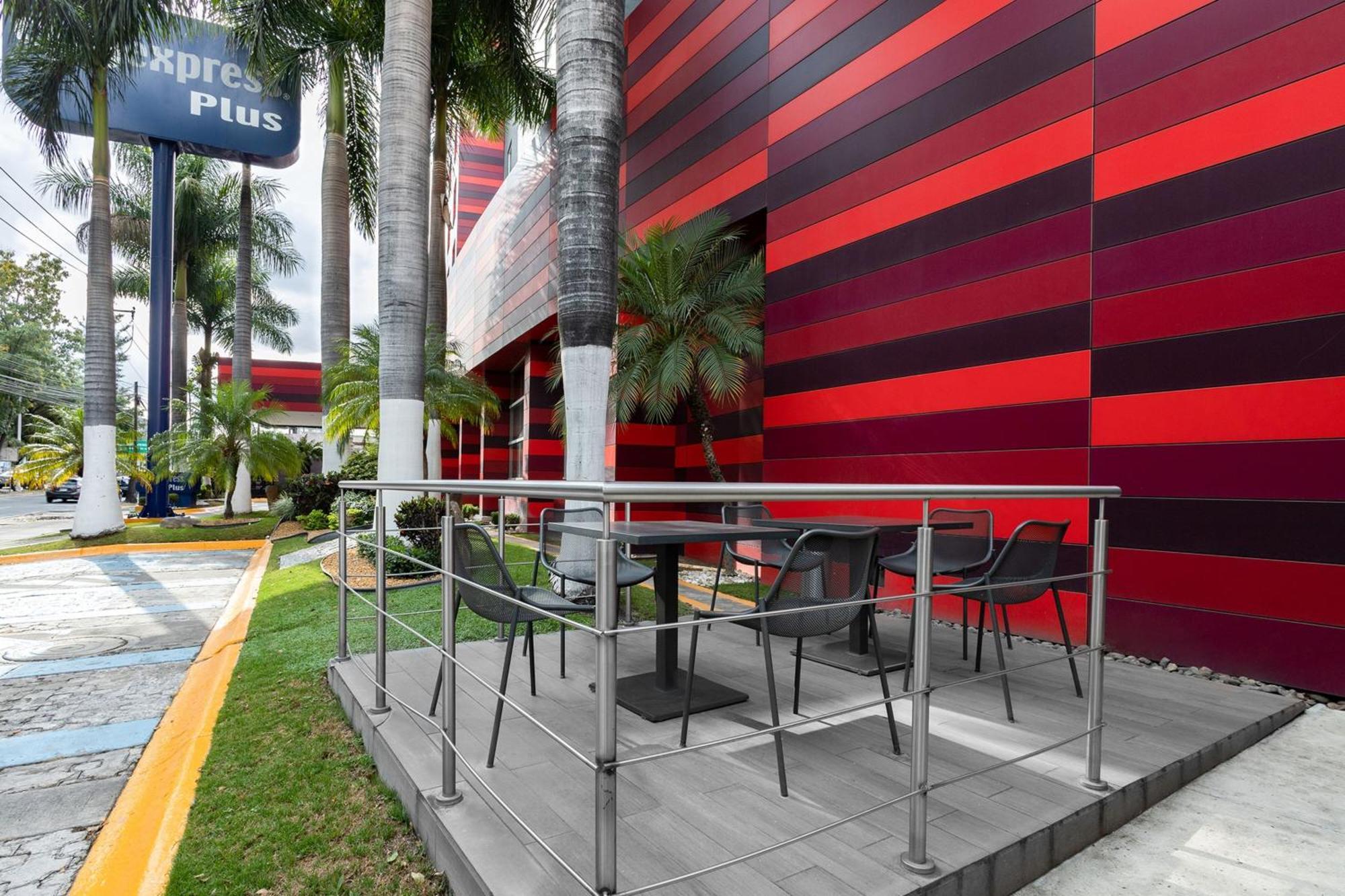 City Express Plus By Marriott Guadalajara Expo Zapopan Exterior foto