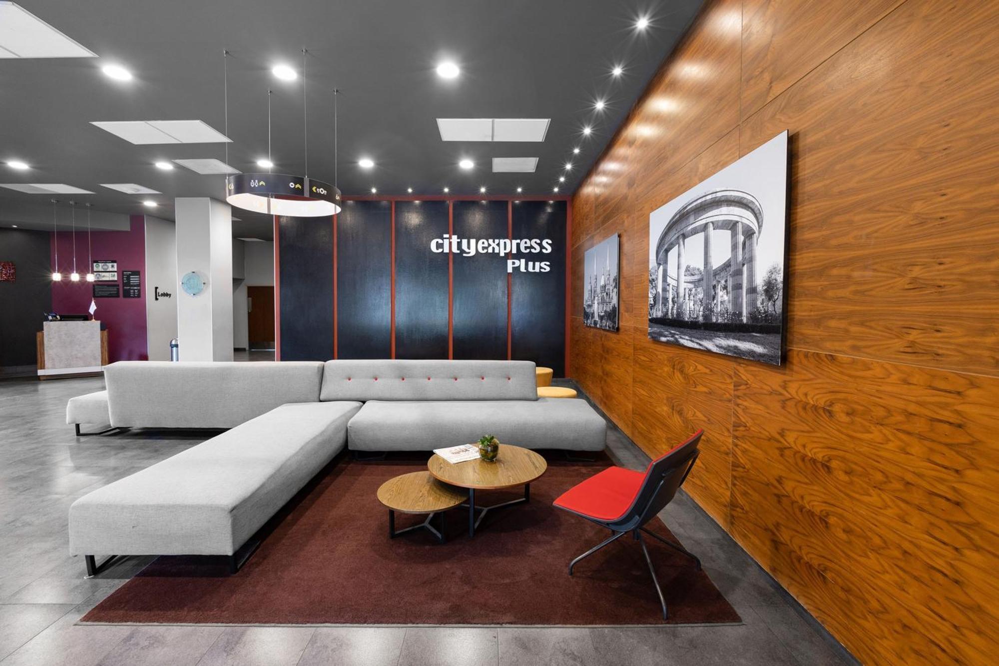 City Express Plus By Marriott Guadalajara Expo Zapopan Exterior foto